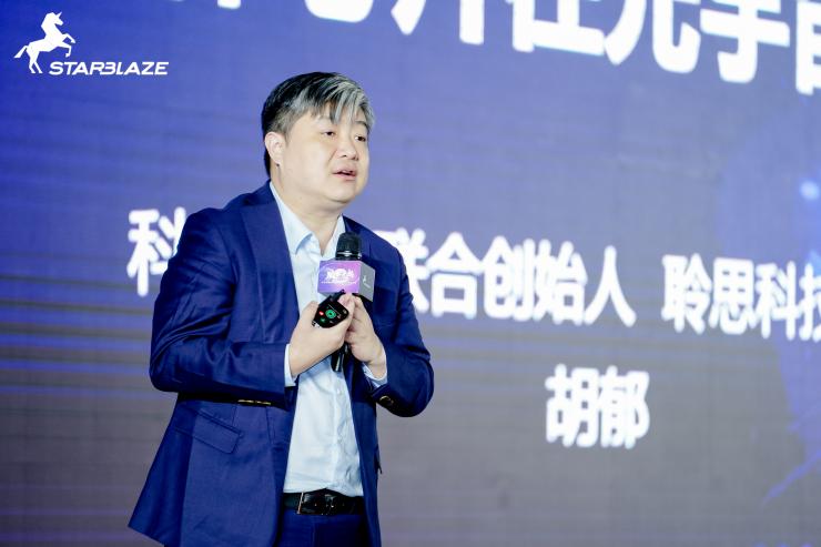 �����߶���ҵ��SSD����оƬ������֧��PCIe 4.0�����һ��ܹ�