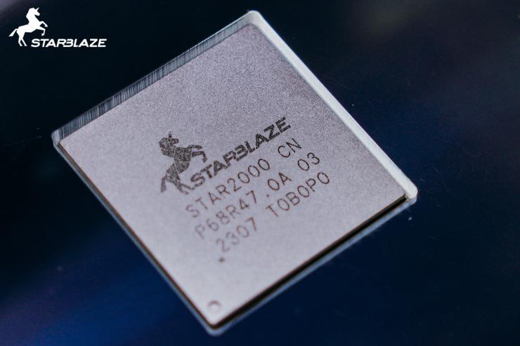 �����߶���ҵ��SSD����оƬ������֧��PCIe 4.0�����һ��ܹ�