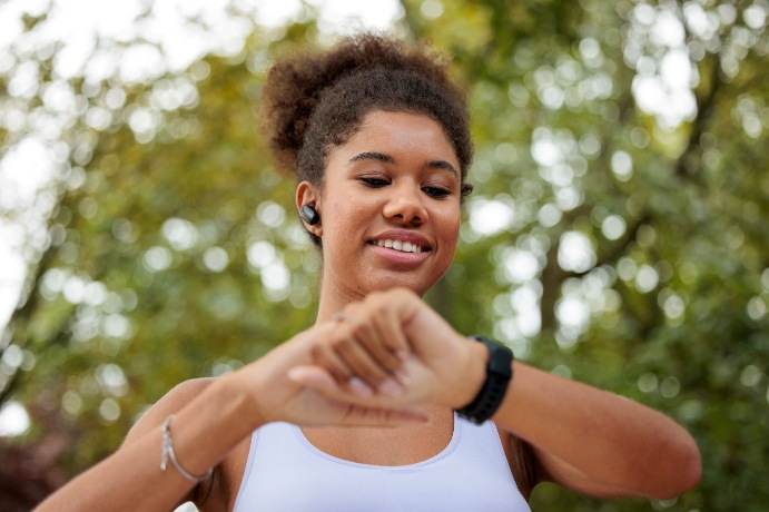 ͻ���Ե͹���IMU��������չ������Ǵ���VAD������һ���ɴ����豸